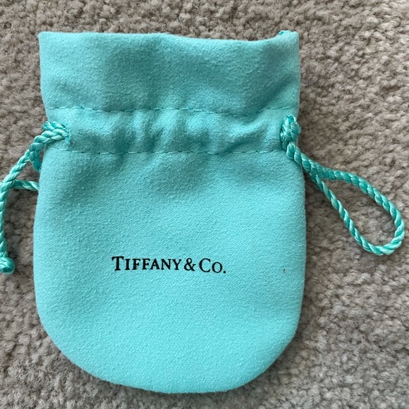 Tiffany & Co - Picture 4 of 4